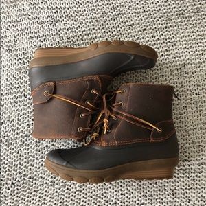 Duck Boots (Brand New)